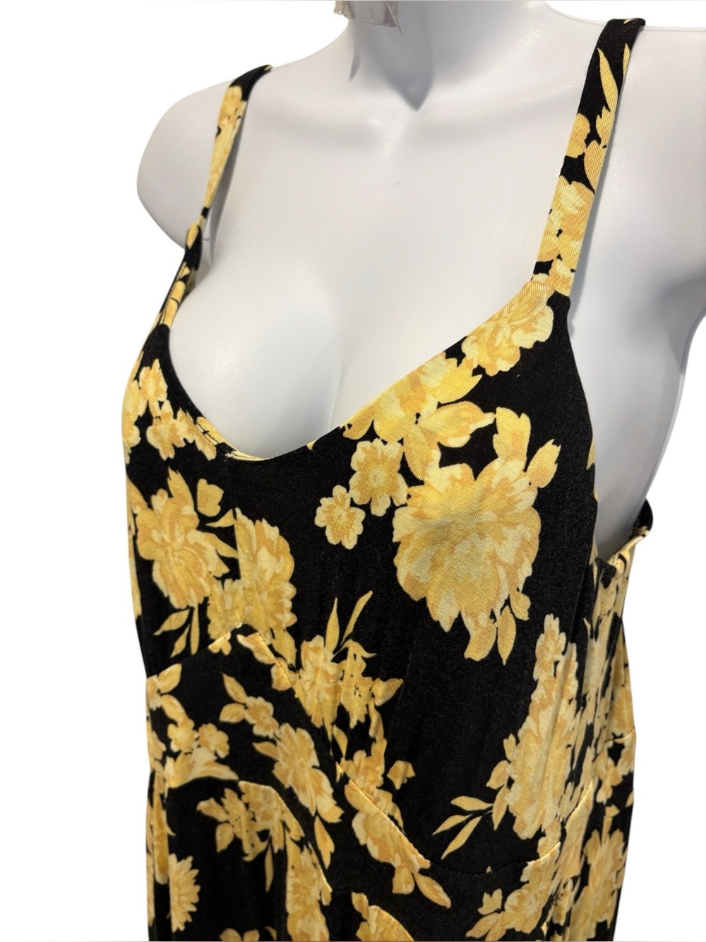 TORRID Women’s Sleeveless Tiered Maxi Dress Sundress Yellow Black Floral Size 1 - Picture 11 of 16